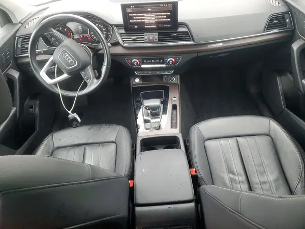 WA1GAAFY7N2101492 2022 AUDI Q5 - Image 8