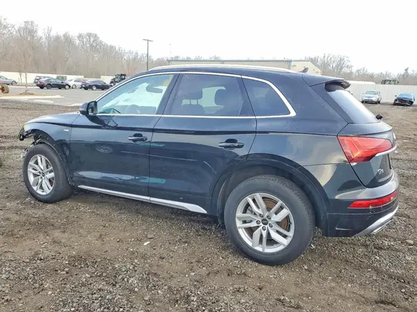 WA1GAAFY7P2014548 2023 AUDI Q5 - Image 2