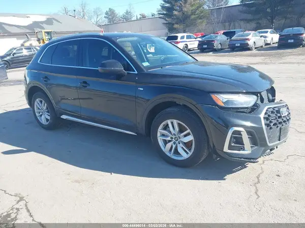 WA1GAAFY7P2022486 2023 AUDI Q5 - Image 1