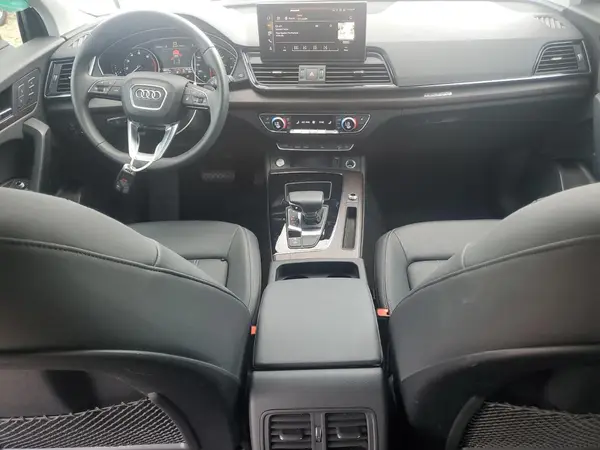 WA1GAAFY7P2129490 2023 AUDI Q5 - Image 8