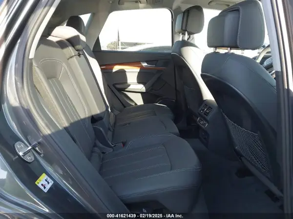WA1GAAFY7P2137461 2023 AUDI Q5 - Image 8
