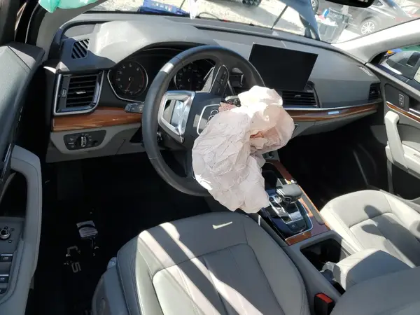 WA1GAAFY7P2147813 2023 AUDI Q5 - Image 8