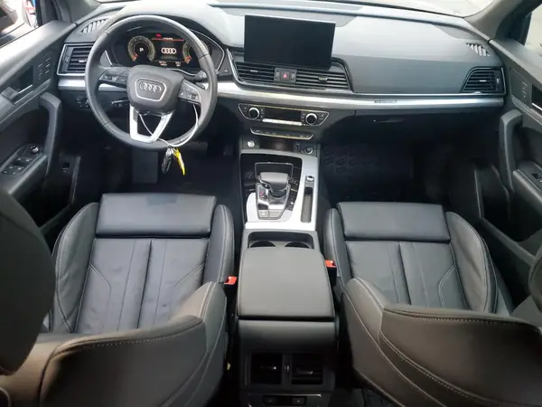 WA1GAAFY7R2113454 2024 AUDI Q5 - Image 8