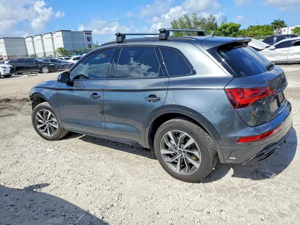WA1GAAFY7R2117259 2024 AUDI Q5 - Image 2