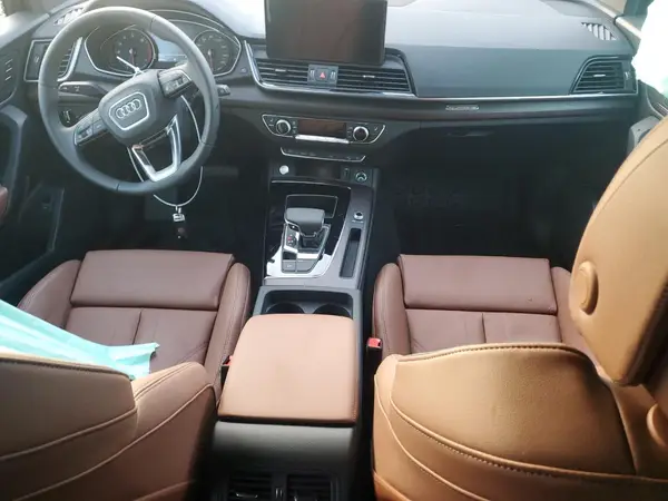 WA1GAAFY7R2120758 2024 AUDI Q5 - Image 8