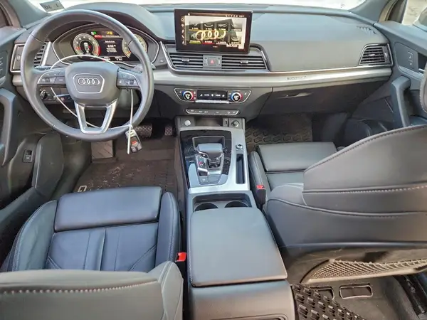 WA1GAAFY7S2040639 2025 AUDI Q5 - Image 8