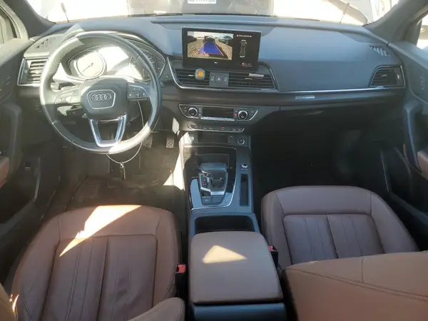 WA1GAAFY8N2067241 2022 AUDI Q5 - Image 8