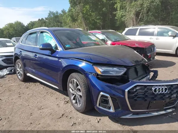 WA1GAAFY8N2079373 2022 AUDI Q5 - Image 1