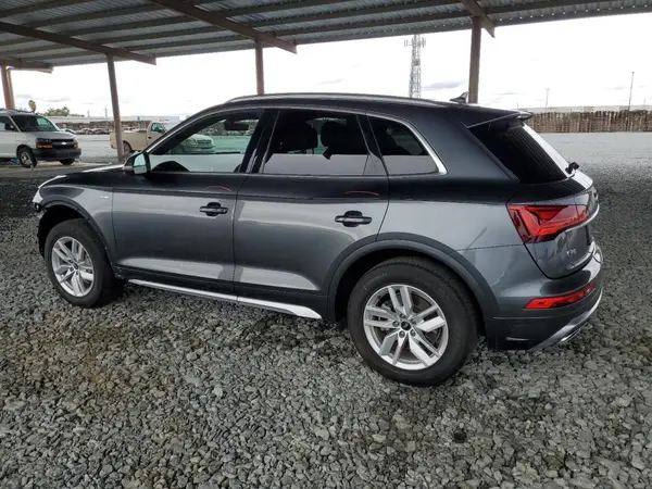 WA1GAAFY8N2136476 2022 AUDI Q5 - Image 2