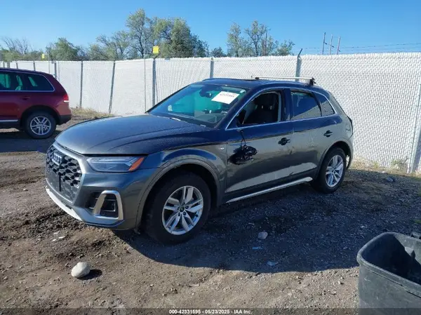 WA1GAAFY8P2123052 2023 AUDI Q5 - Image 2