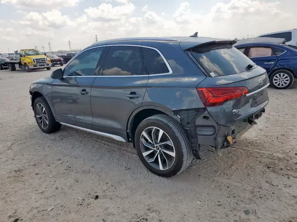 WA1GAAFY8P2136514 2023 AUDI Q5 - Image 2