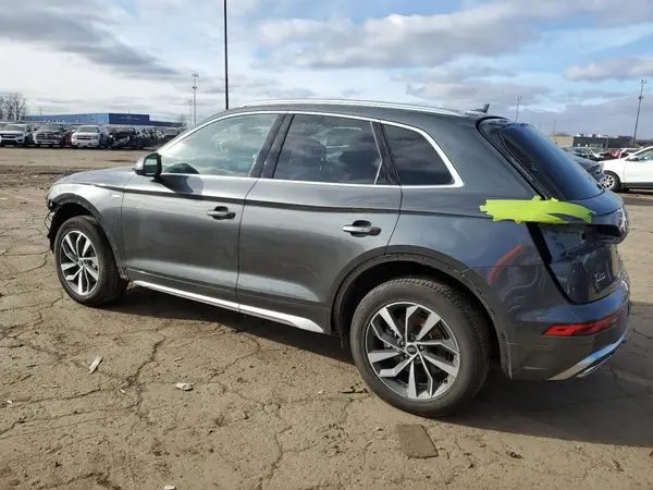 WA1GAAFY8P2186992 2023 AUDI Q5 - Image 2