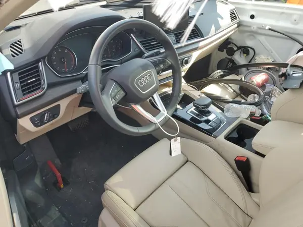 WA1GAAFY8R2072316 2024 AUDI Q5 - Image 8