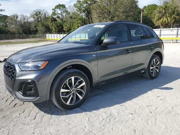 WA1GAAFY8R2100762 2024 AUDI Q5 - Image 1