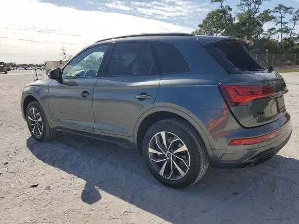 WA1GAAFY8R2100762 2024 AUDI Q5 - Image 2