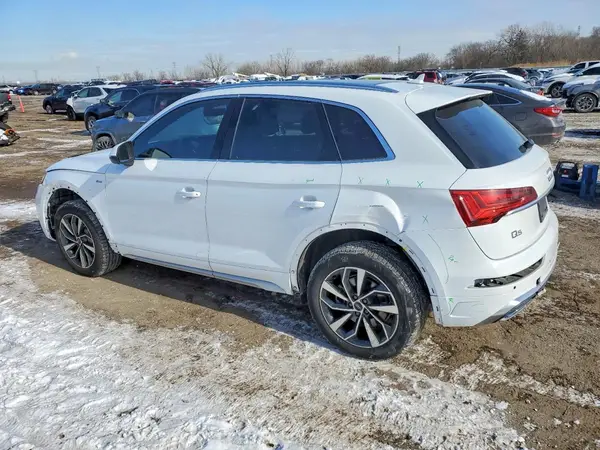 WA1GAAFY8R2130621 2024 AUDI Q5 - Image 2