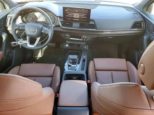 WA1GAAFY8R2130621 2024 AUDI Q5 - Image 8