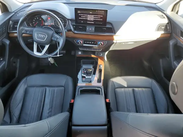 WA1GAAFY9N2022289 2022 AUDI Q5 - Image 8