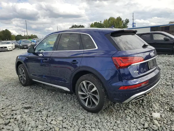 WA1GAAFY9N2047743 2022 AUDI Q5 - Image 2