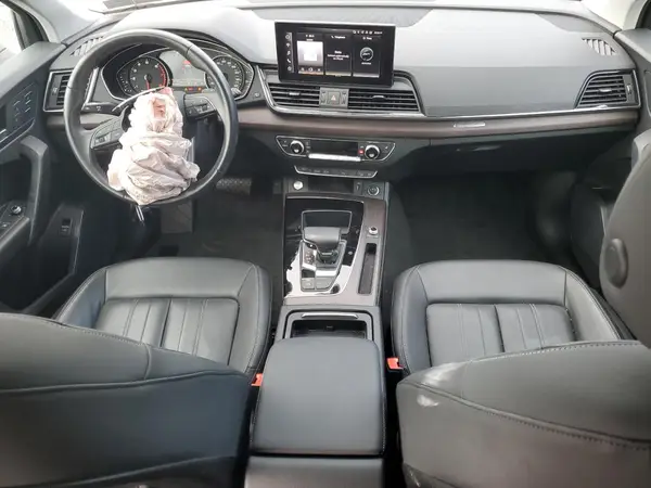 WA1GAAFY9N2052795 2022 AUDI Q5 - Image 8