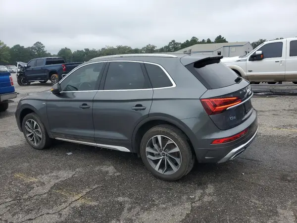 WA1GAAFY9N2069807 2022 AUDI Q5 - Image 2