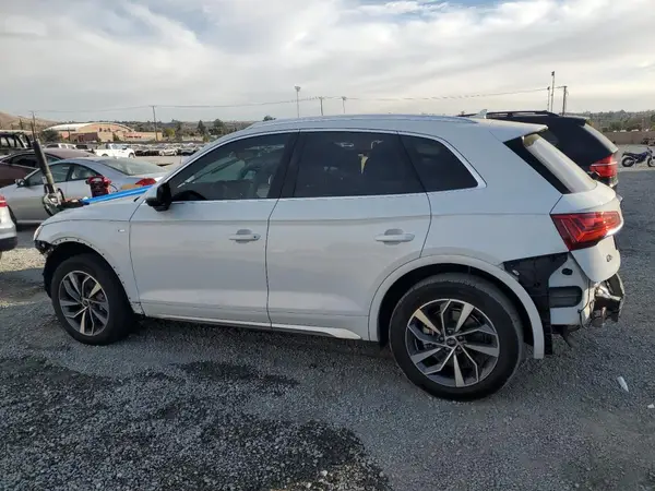 WA1GAAFY9P2003986 2023 AUDI Q5 - Image 2