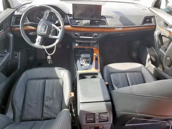 WA1GAAFY9P2039838 2023 AUDI Q5 - Image 8