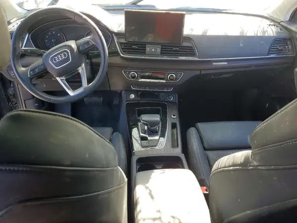 WA1GAAFY9R2092218 2024 AUDI Q5 - Image 8