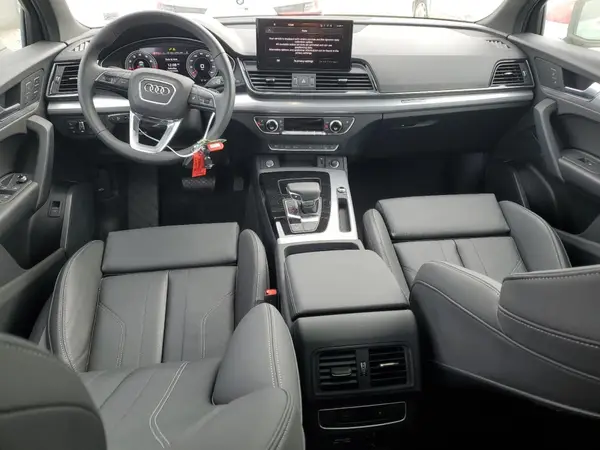 WA1GAAFY9R2101595 2024 AUDI Q5 - Image 8