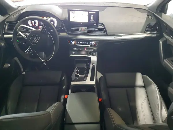 WA1GAAFY9S2042165 2025 AUDI Q5 - Image 8