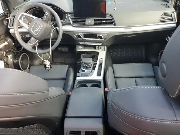 WA1GAAFY9S2054946 2025 AUDI Q5 - Image 8