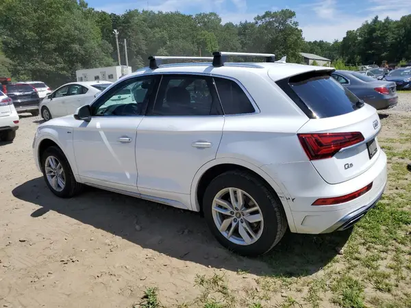 WA1GAAFYXN2021846 2022 AUDI Q5 - Image 2