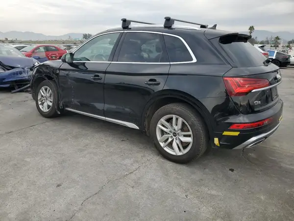 WA1GAAFYXP2002748 2023 AUDI Q5 - Image 2
