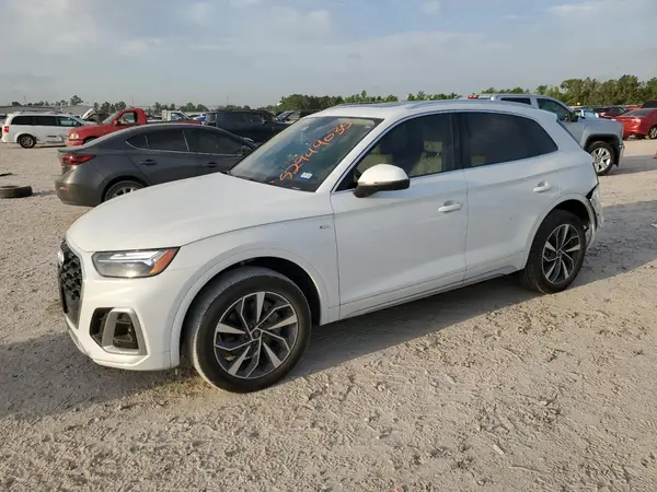 WA1GAAFYXP2134294 2023 AUDI Q5 - Image 1