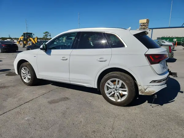 WA1GAAFYXR2149977 2024 AUDI Q5 - Image 2
