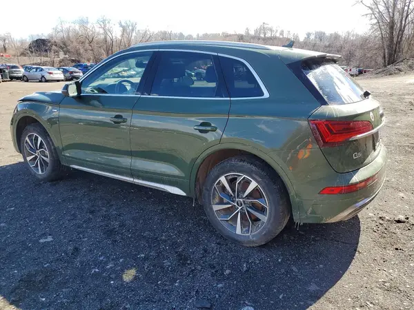 WA1GABFY4N2029902 2022 AUDI Q5 - Image 2