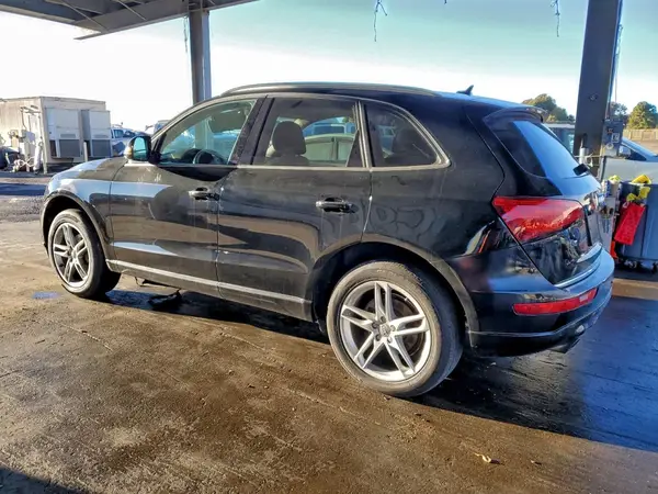 WA1L2AFP0HA087819 2017 AUDI Q5 - Image 2