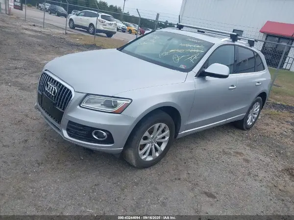 WA1L2AFP1GA067982 2016 AUDI Q5 - Image 2