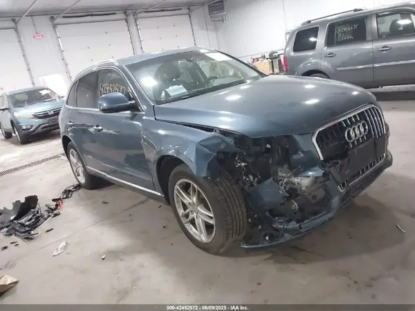 WA1L2AFP1HA004690 2017 AUDI Q5 - Image 1