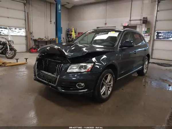 WA1L2AFP1HA016404 2017 AUDI Q5 - Image 2
