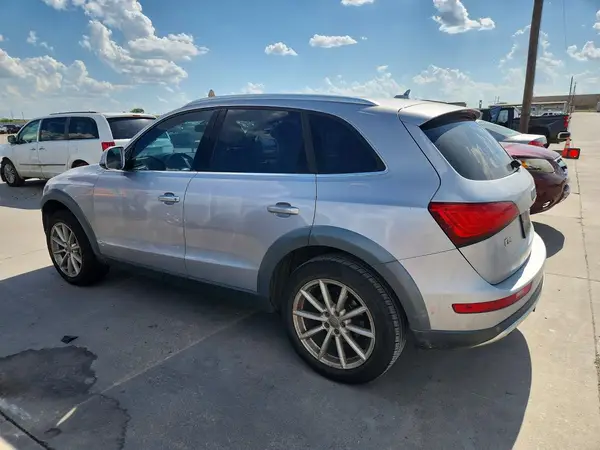 WA1L2AFP1HA026463 2017 AUDI Q5 - Image 2