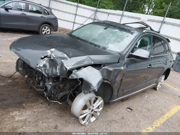WA1L2AFP1HA036233 2017 AUDI Q5 - Image 2
