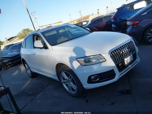 WA1L2AFP2HA040405 2017 AUDI Q5 - Image 1