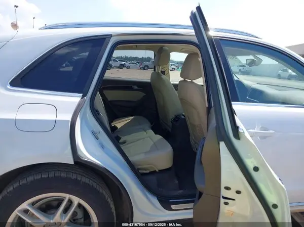 WA1L2AFP3GA090020 2016 AUDI Q5 - Image 8