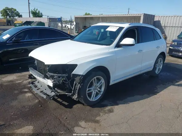WA1L2AFP3HA073901 2017 AUDI Q5 - Image 2