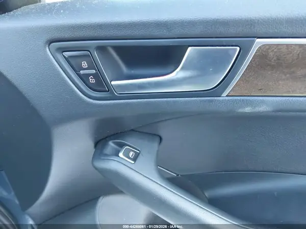 WA1L2AFP4GA012877 2016 AUDI Q5 - Image 8
