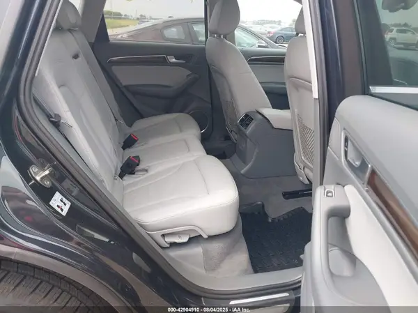WA1L2AFP4HA011911 2017 AUDI Q5 - Image 8