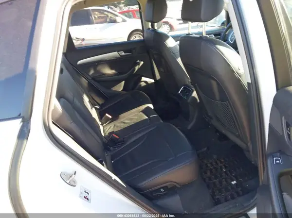WA1L2AFP4HA021600 2017 AUDI Q5 - Image 8
