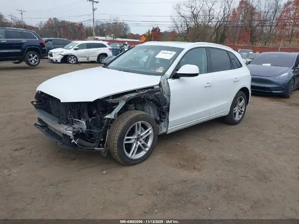 WA1L2AFP6HA013160 2017 AUDI Q5 - Image 2