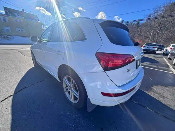 WA1L2AFP7GA010850 2016 AUDI Q5 - Image 2